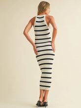 Cargar imagen en el visor de la galería, COLORBLOCK STRIPES BODYCON MAXI DRESS