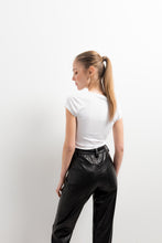 Cargar imagen en el visor de la galería, PANTALON EFECTO PIEL