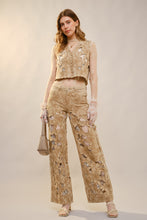 Cargar imagen en el visor de la galería, THE FLOWER LACE DENIM VEST