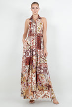 Cargar imagen en el visor de la galería, THE HALTER PRINTED DRESS
