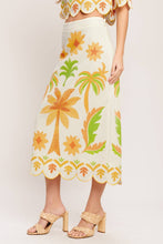 Cargar imagen en el visor de la galería, THE PRINTED PALM SKIRT