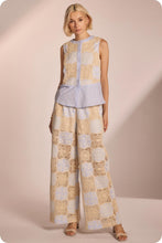 Cargar imagen en el visor de la galería, THE MIX MEDIA CROCHET PANTS
