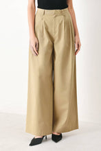 Load image into Gallery viewer, THE SAFARI PLEATED  PANTS