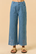 Load image into Gallery viewer, EMBROIDERED PANTS