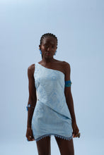 Cargar imagen en el visor de la galería, LELI CORREIA ASIMETRIC TOP