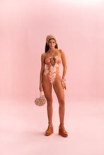Cargar imagen en el visor de la galería, LELI CORREIA WOOD BODYSUIT