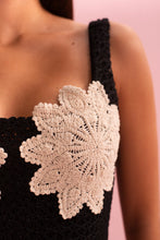 Cargar imagen en el visor de la galería, LELI CORREIA CROCHET FLOWER DRESS