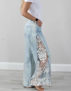 THE LACE DENIM