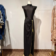 Cargar imagen en el visor de la galería, THE MAXI ZIPPER DRESS