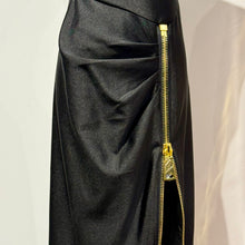 Cargar imagen en el visor de la galería, THE MAXI ZIPPER DRESS