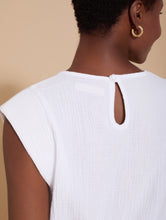 Cargar imagen en el visor de la galería, Camiseta bimateria bambula algodón hombreras con bordado