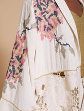 Cargar imagen en el visor de la galería, Kaftan bimateria en encaje y bordado