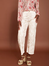 Cargar imagen en el visor de la galería, Pantalón denim con strass bandana