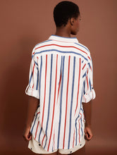 Cargar imagen en el visor de la galería, Camisa oversize de rayas