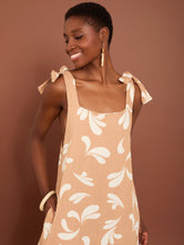 Cargar imagen en el visor de la galería, Vestido largo estampado gotas