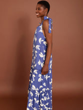 Cargar imagen en el visor de la galería, Vestido largo estampado gotas