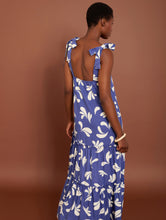 Cargar imagen en el visor de la galería, Vestido largo estampado gotas