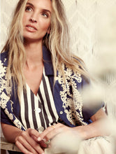 Cargar imagen en el visor de la galería, Chaleco de rayas marineras