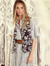 Cargar imagen en el visor de la galería, Vestido largo en bordado suizo