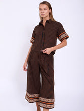 Load image into Gallery viewer, Camisa rayas SKATIE BCN