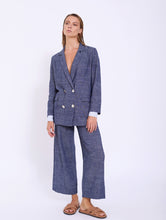 Load image into Gallery viewer, Blazer tejido lino con detalle puño camisa SKATIE BCN