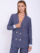 Load image into Gallery viewer, Blazer tejido lino con detalle puño camisa SKATIE BCN
