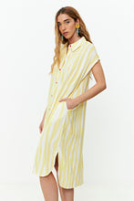 Cargar imagen en el visor de la galería, VESTIDO CAMISERO CON ESTAMPA - SYMPHORINE