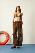 Load image into Gallery viewer, PANTALON RED FLORES BORDADAS - SYMPHORINE