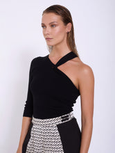 Cargar imagen en el visor de la galería, Top de punto asimétrico liso SKATIE BCN