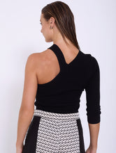 Cargar imagen en el visor de la galería, Top de punto asimétrico liso SKATIE BCN