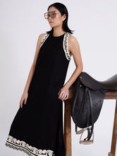 Cargar imagen en el visor de la galería, Vestido largo tirantes bordado relieve SKATIE BCN