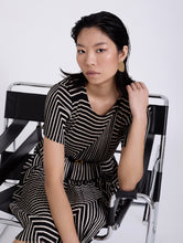 Load image into Gallery viewer, Vestido estampado geometrico microfibra SKATIE BCN