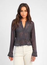 Cargar imagen en el visor de la galería, THE SALAMA SHIRT - ANGE PARIS
