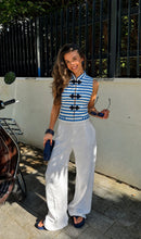 Cargar imagen en el visor de la galería, THE ROYAL BLUE STRIPES VEST