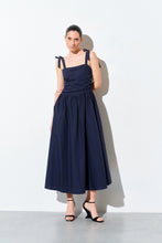 Cargar imagen en el visor de la galería, THE NAVY DRESS
