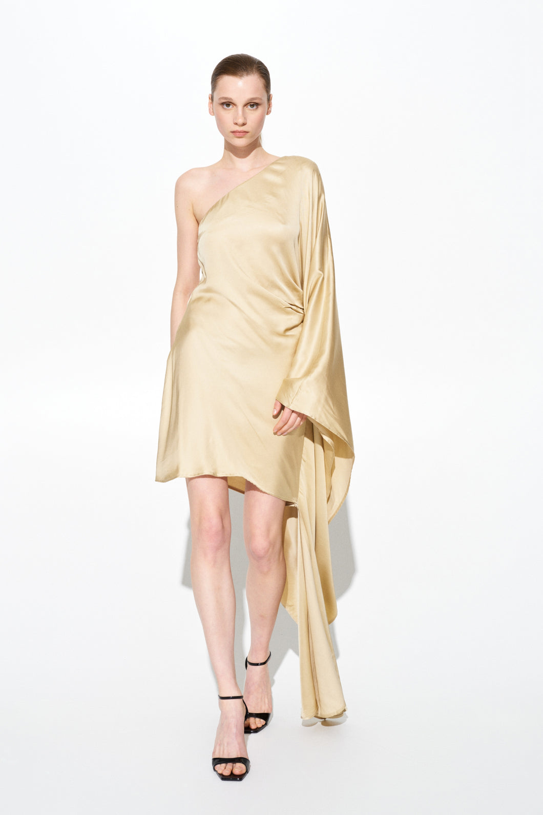 THE ONE SHOULDER SATIN GOWN