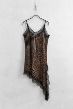 Cargar imagen en el visor de la galería, THE SEQUIN ANIMALER DRESS