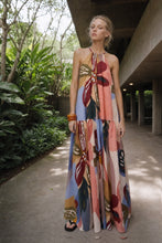 Cargar imagen en el visor de la galería, THE FLOWY PRINTED DRESS