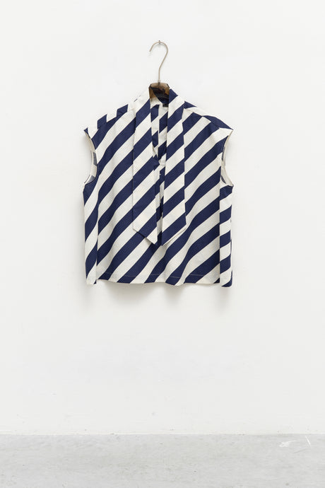 THE STRIPE SHIRT