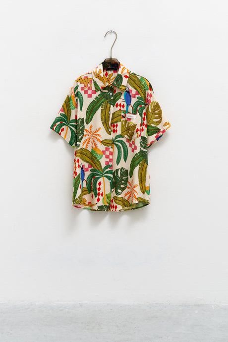 THE PRINTED SHIRT