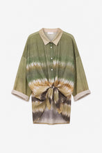 Cargar imagen en el visor de la galería, THE TIE DIE LINEN SHIRT