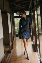 Cargar imagen en el visor de la galería, THE BANDANA SHIRT DRESS