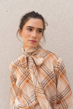 Load image into Gallery viewer, BLUSA FLUIDA - DISPONIBLE EN XL