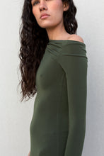 Cargar imagen en el visor de la galería, VESTIDO CAQUI ASIMETRICO MIDI