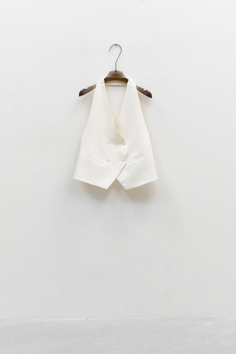 THE HALTER VEST