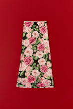 Cargar imagen en el visor de la galería, THE TULLE PENCIL SKIRT