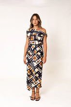 Cargar imagen en el visor de la galería, CUERPO ASIMÉTRICO ESTAMPADO