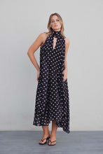 Cargar imagen en el visor de la galería, VESTIDO HALTER LUNARES
