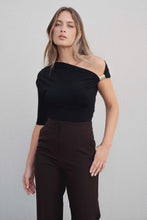 Cargar imagen en el visor de la galería, TOP ASIMÉTRICO APLIQUE