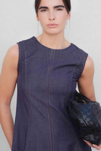 Cargar imagen en el visor de la galería, VESTIDO MIDI EFECTO DENIM
